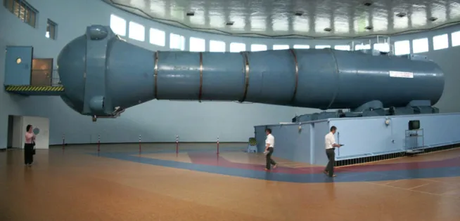 Centrifuge: a = ω²r