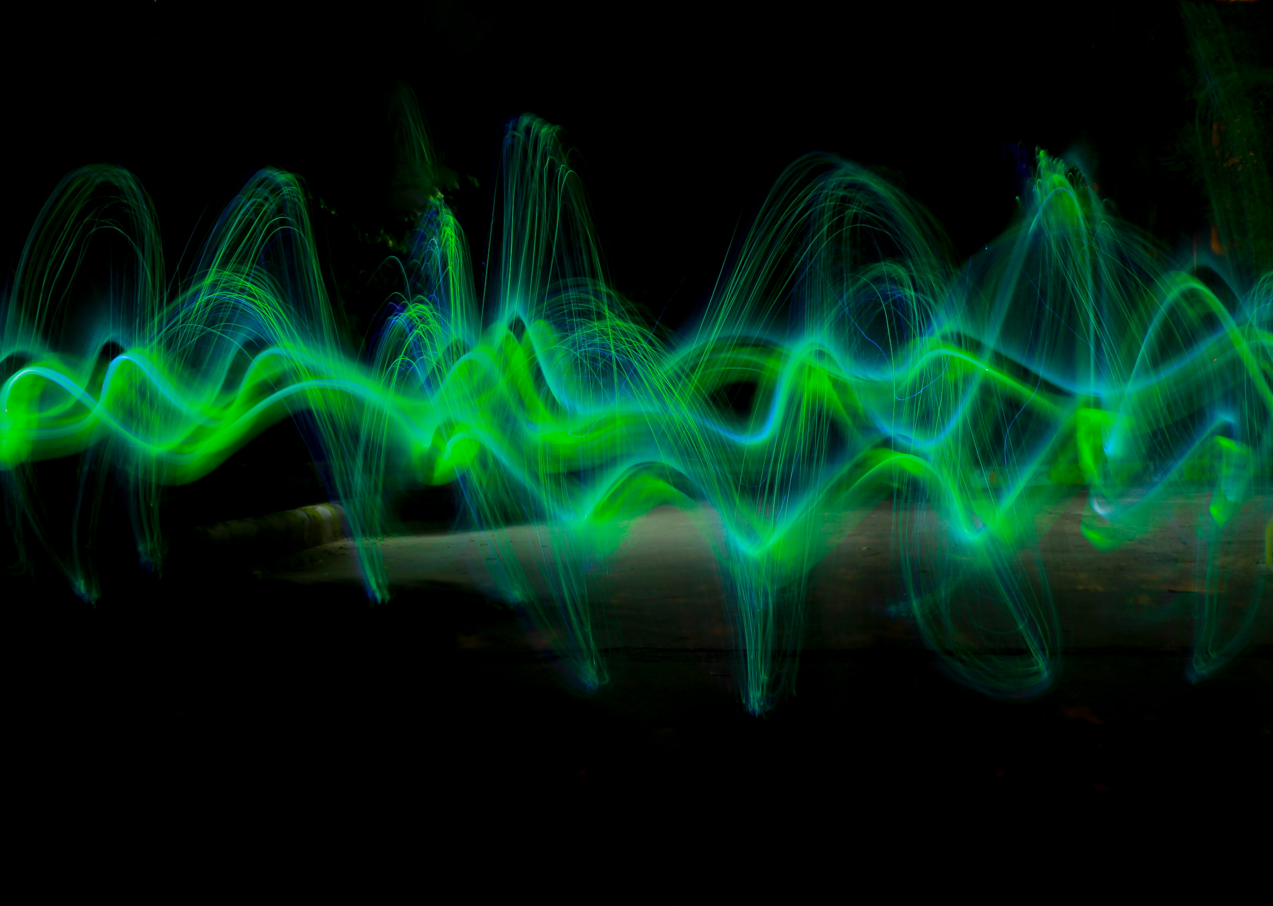 Shepard auditory illusion